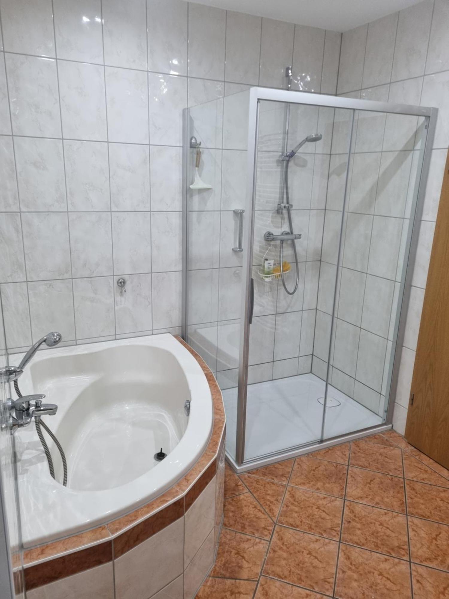 Ferienwohnung Im Villenviertel Ilmenau Bagian luar foto